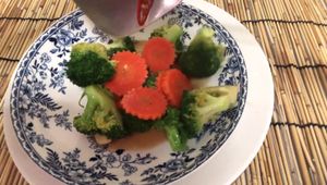 Shrimp & Broccoli Stir-Fry: Authentic Thai Recipe