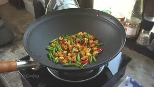 Vegetarian Pad Krapow: Thai Basil Tofu Stir-Fry Recipe