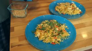 Easy Spaghetti Squash Pad Thai: A Delicious & Healthy Twist