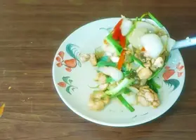 Easy Black Pepper Chicken Stir-Fry Recipe | Thai Style