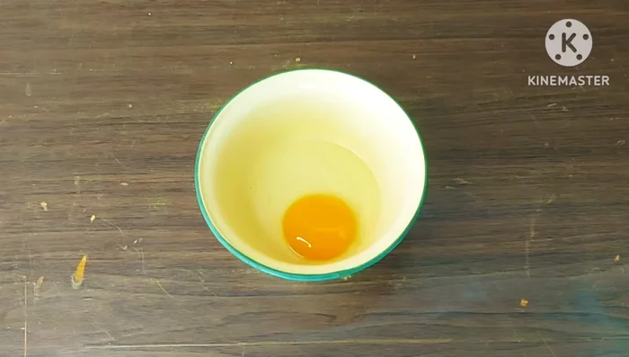 Prepare the eggs. You can use as many as you like.