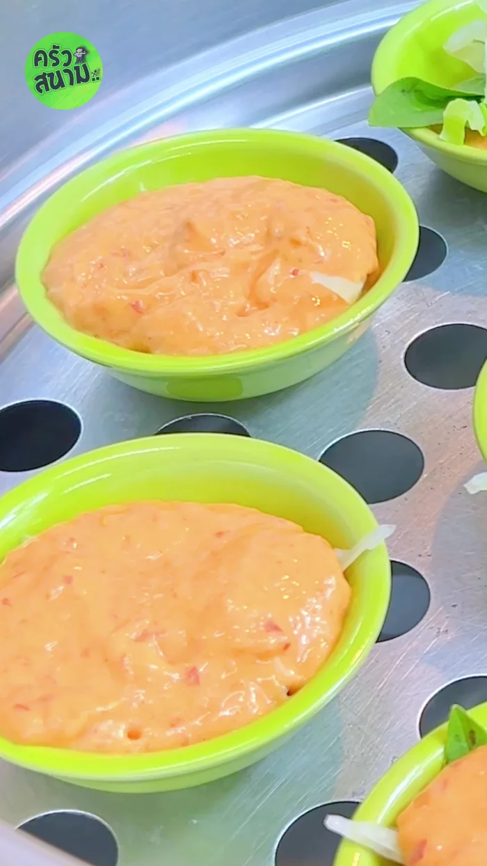 Steam: Cover the cups and steam over low heat for 10 minutes.