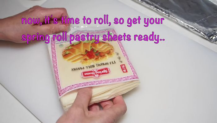 If using frozen spring roll wrappers, defrost them in advance.