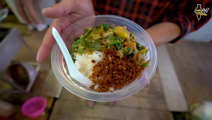 Serve over rice. (156.44)