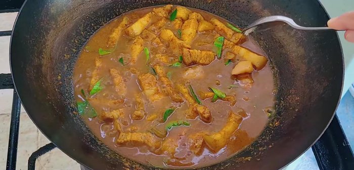 Add coconut sugar and fish sauce (adjust to taste).