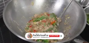 Stir-fried Glass Noodles with Basil and Minced Pork