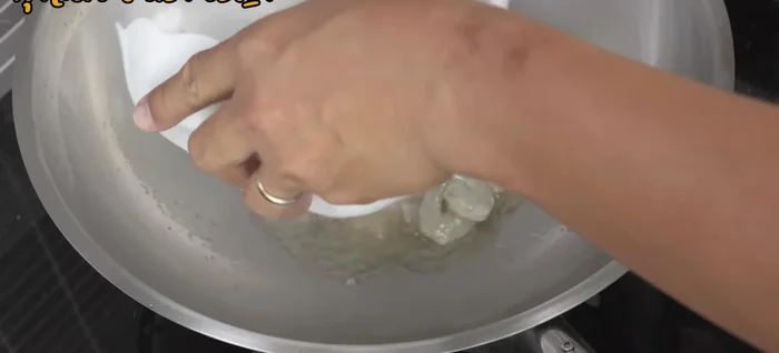 Prepare the Pad Thai: Heat oil in a pan. Add fresh shrimp and stir-fry until cooked. Remove and set aside.
