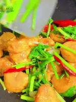 Crispy Fried Egg Tofu with Savory Sauce - Easy Recipe!