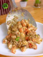 Stir-fried Minced Shrimp with Salted Fish: A Delicious Thai Recipe