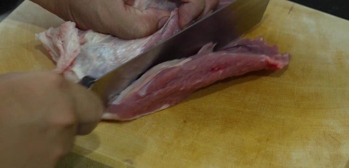 Cut the beef into 1cm thick strips. Larger pieces are fine, but will require longer frying time.