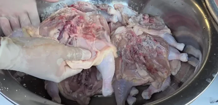 Clean the chicken: Rinse thoroughly 2-3 times with clean water and salt if needed.