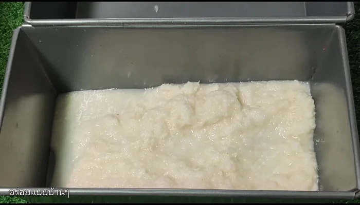 Steam the cassava mixture. Pour the cassava mixture into a tray or individual foil cups. Steam for 30 minutes.