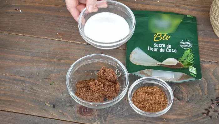 Prepare marinade: Combine coconut sugar, white sugar, salt, fish sauce, light soy sauce, oyster sauce, and sesame oil in a bowl. Mix well.