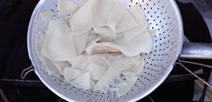 Remove the bamboo shoots from the boiling water and set aside.