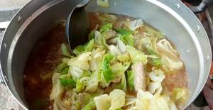 Fragrant Pork Rib and Cabbage Stew: A Delicious Thai Recipe