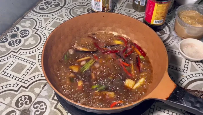 Add seasoning powder (optional).