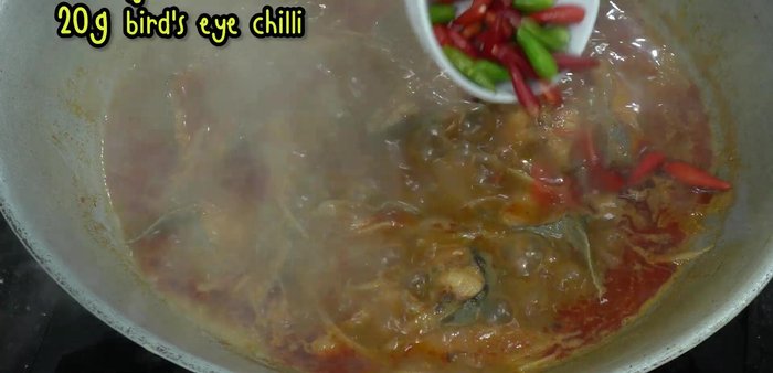 Garnish with garden chili peppers (optional).