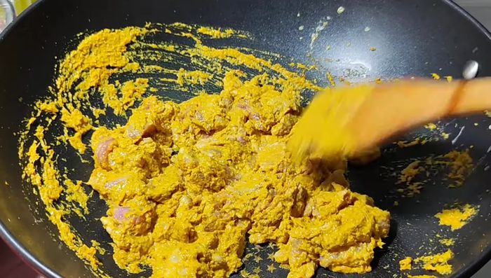 Add more coconut milk to adjust consistency.