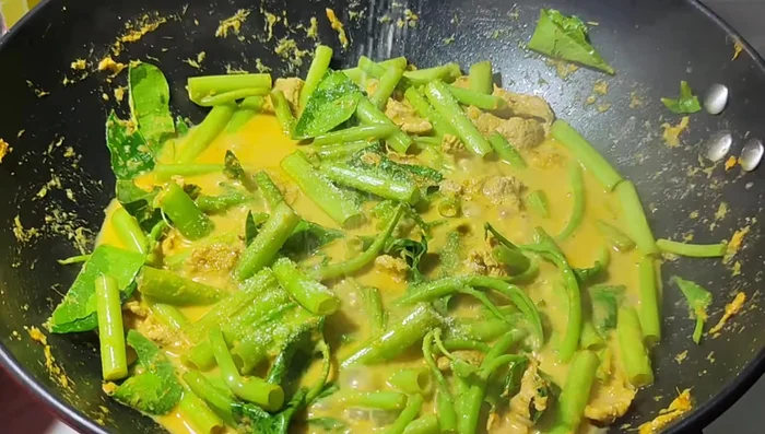 Season with sugar, fish sauce, and lime juice. Add tamarind juice for a more complex flavor (optional).