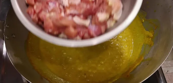 Serve hot with steamed rice.