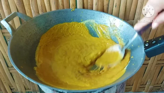 Add more shrimp paste if needed.