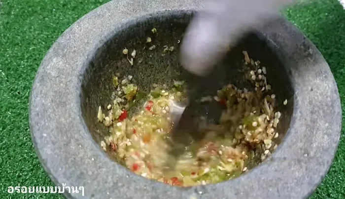 Mix well and adjust the spiciness to your liking. Add MSG if desired.