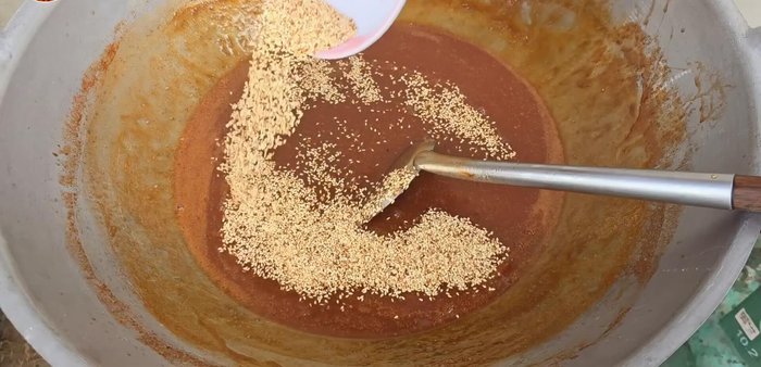 Garnish with roasted sesame seeds.