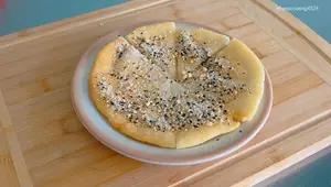 Crispy Kalojee Dessert: Easy Glutinous Rice Snack Recipe