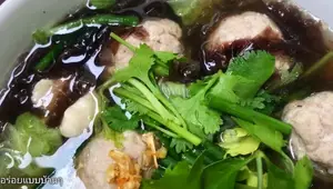 Easy Minced Pork & Meatball Soup Recipe (Seaweed)