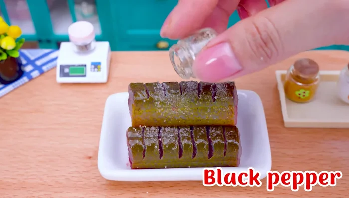 Marinate the eel with salt, black pepper, and turmeric powder.