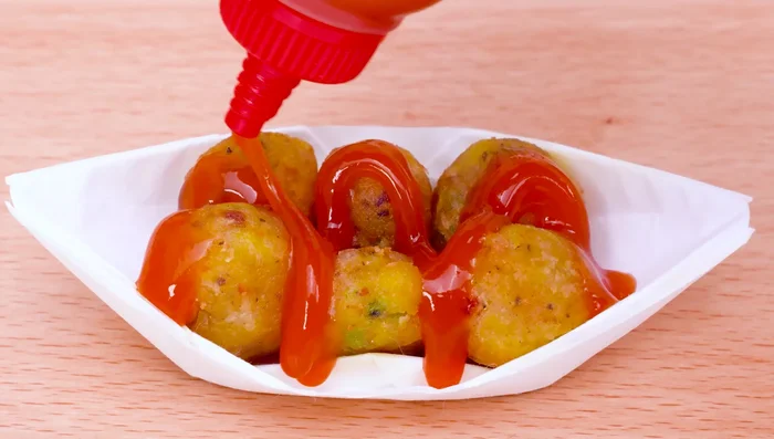 Top with chili sauce.