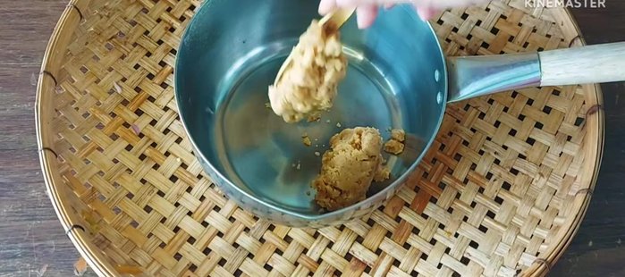 In a pot, combine water, coconut palm sugar, white sugar, salt, shrimp paste, fish sauce. Simmer until the sugar melts and the sauce thickens to your desired consistency.