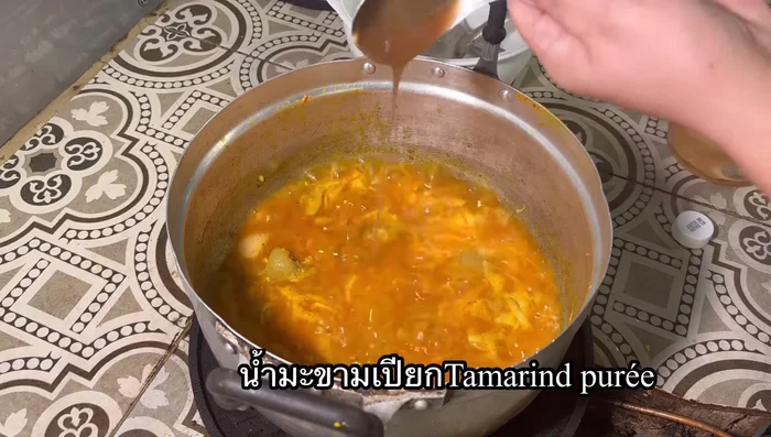 Add tamarind juice (Chua 5 Seng brand recommended).