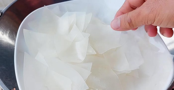 Boil the rice vermicelli noodles. Unwrap the noodles and add them to boiling water one at a time to prevent sticking. Stir occasionally. Cook for about 5 minutes until soft.