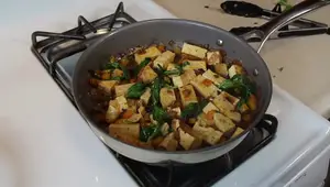 Spicy Thai Basil Tofu Recipe: Easy & Flavorful