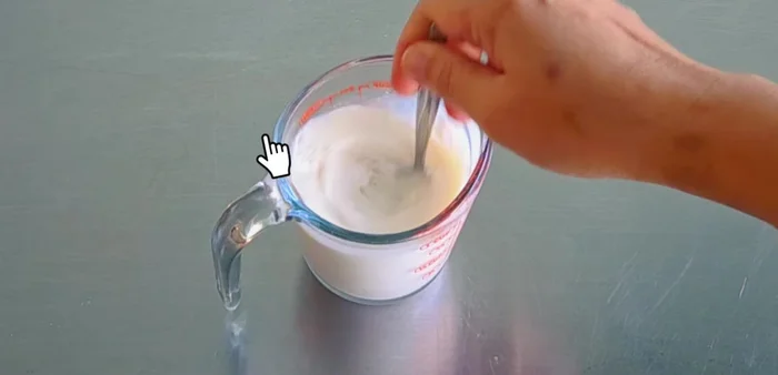 In a bowl, combine warm milk, sugar, and vanilla extract. Mix until sugar dissolves.