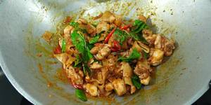 Stir-Fried Chicken with Pickled Bamboo in Red Curry Paste