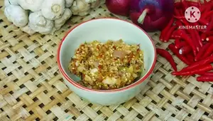 Spicy Shrimp Chili Paste (Nam Prik Jaew Kung): A Creamy Lao Recipe