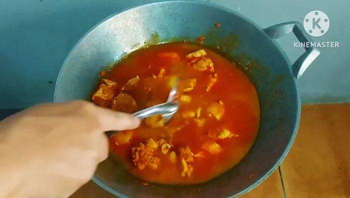 Stir in palm sugar until dissolved.