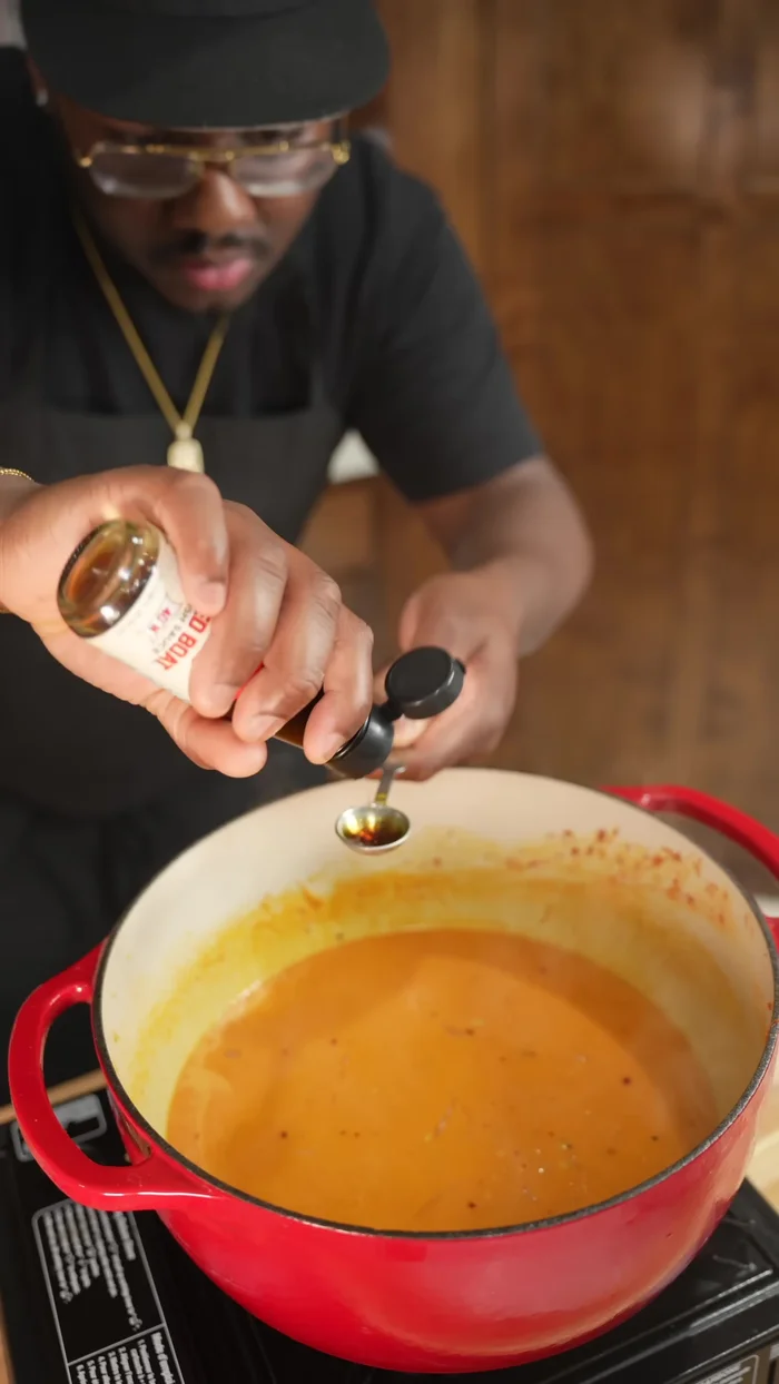 Make a cornstarch slurry to thicken the curry.