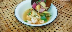 Spicy & Sour Shrimp Soup (Tom Zaab Kung): Easy Thai Recipe