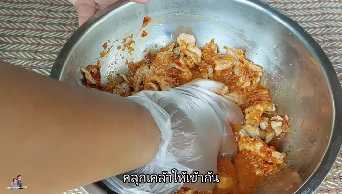Mix everything thoroughly with gloved hands until well combined.