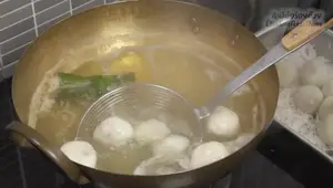 Authentic Thai Steamed Coconut Dumplings: Soft, Chewy, & Delicious Recipe