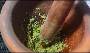 Vegetarian Green Curry Paste: A Step-by-Step Guide