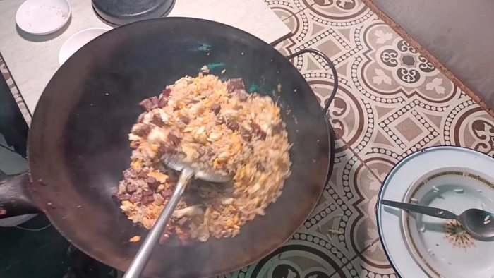 Prepare the sun-dried beef. (This step's details are missing from the provided transcript)