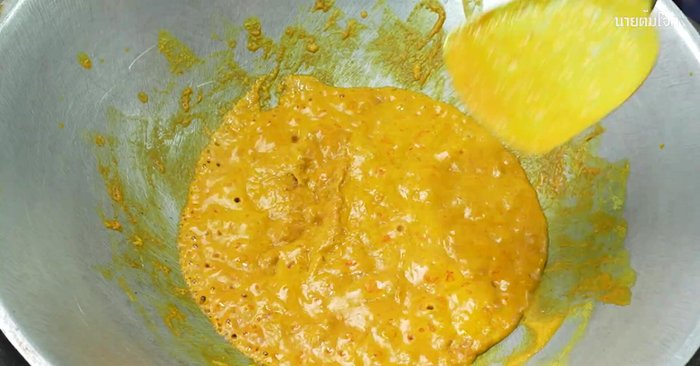 Simmer until the curry thickens.