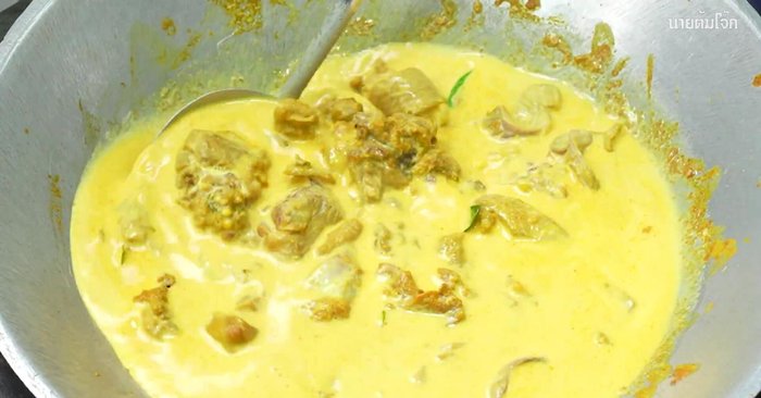 Cook until chicken and giblets are fully cooked. Increase heat to boil off excess water.