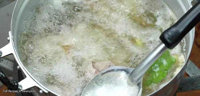 Continue boiling for about 58 minutes, skimming off foam as needed.