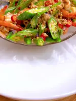 Spicy Shrimp and Okra Salad (Yam Krajeeb Kung Sod)