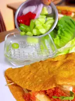 Vietnamese Crispy Pancakes (Khanom Bueang Yuan): A Step-by-Step Guide